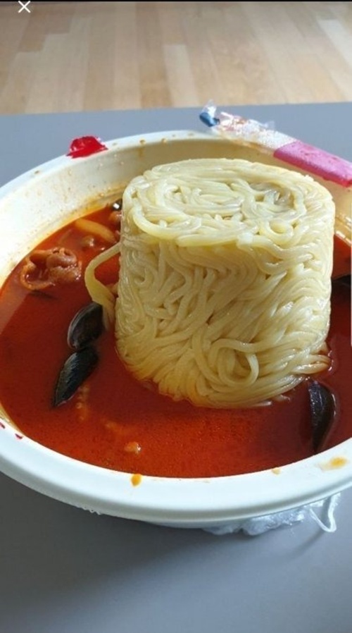 어느 중국집에서 온 짬뽕